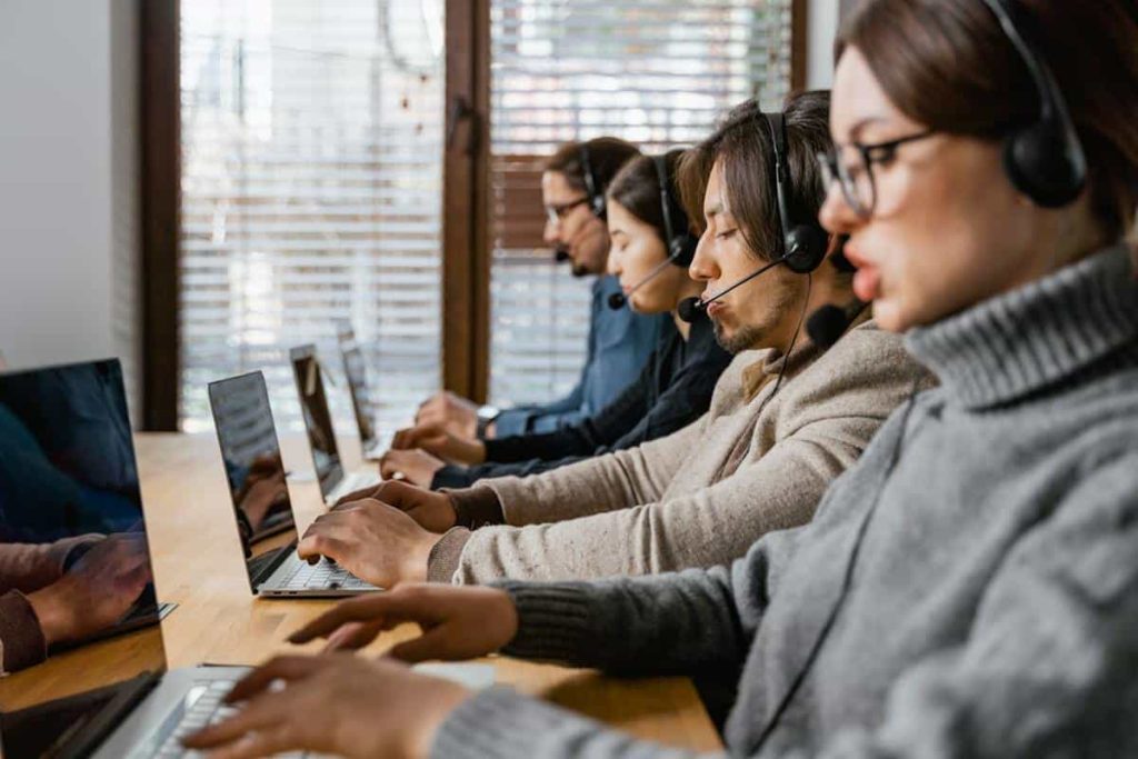 Elektrofoni Şikayetlerinden Ders Çıkarıyor